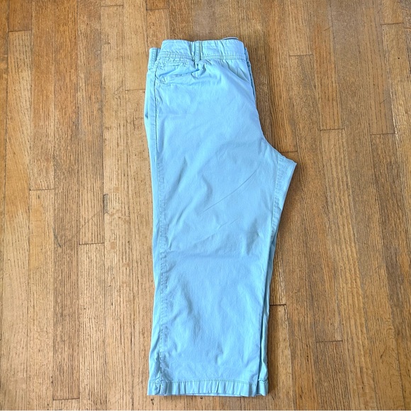 Christopher Banks Sky Blue Comfort Waist Chino Flat Front Capris sz 14  POCKETS - Picture 9 of 9